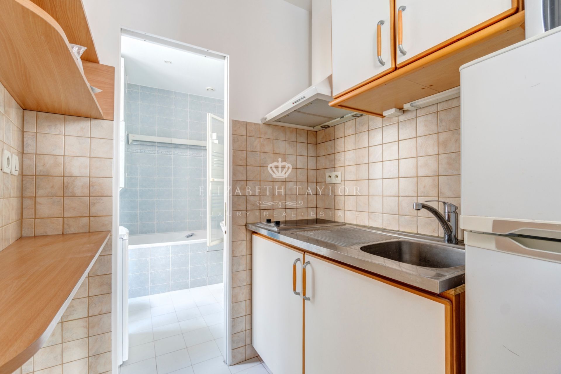 apartment 1 room for sale on Saint-Germain-en-Laye (78100)
