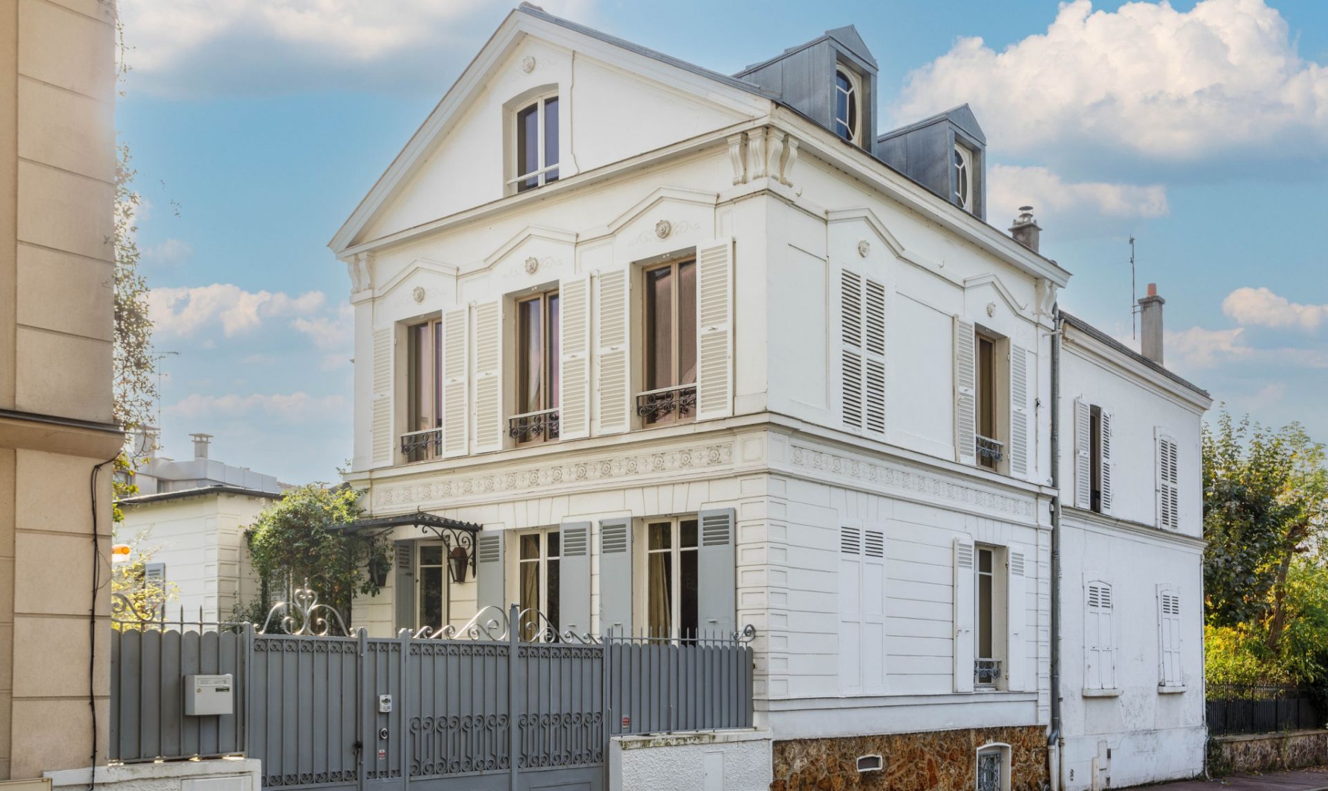 house 6 rooms for sale on Le Vésinet (78110)