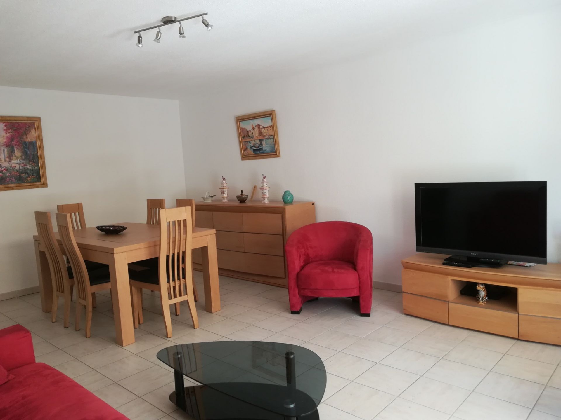 apartment 3 rooms for sale on Fréjus (83600)