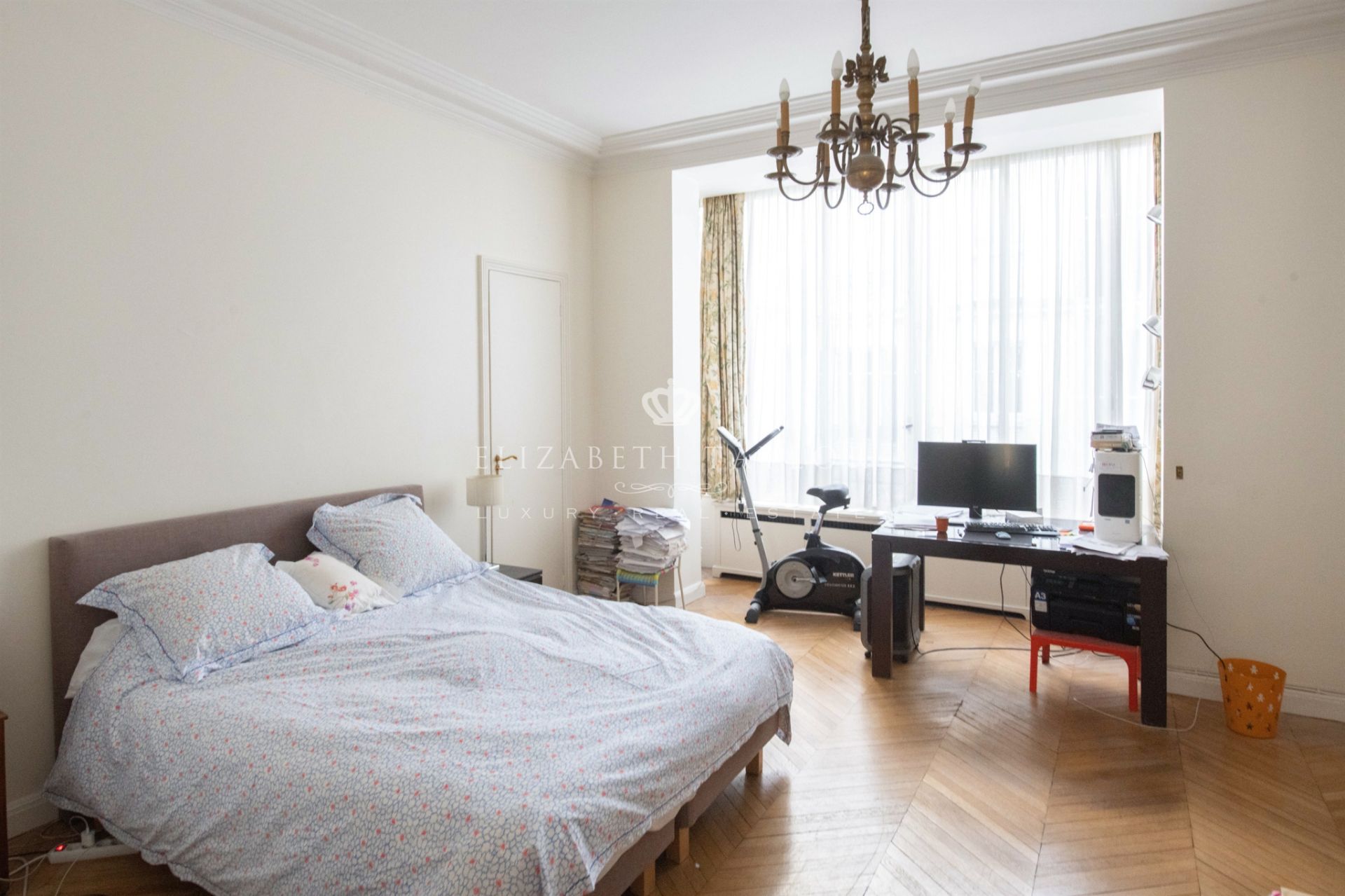 apartment 6 rooms for sale on Paris (75017)
