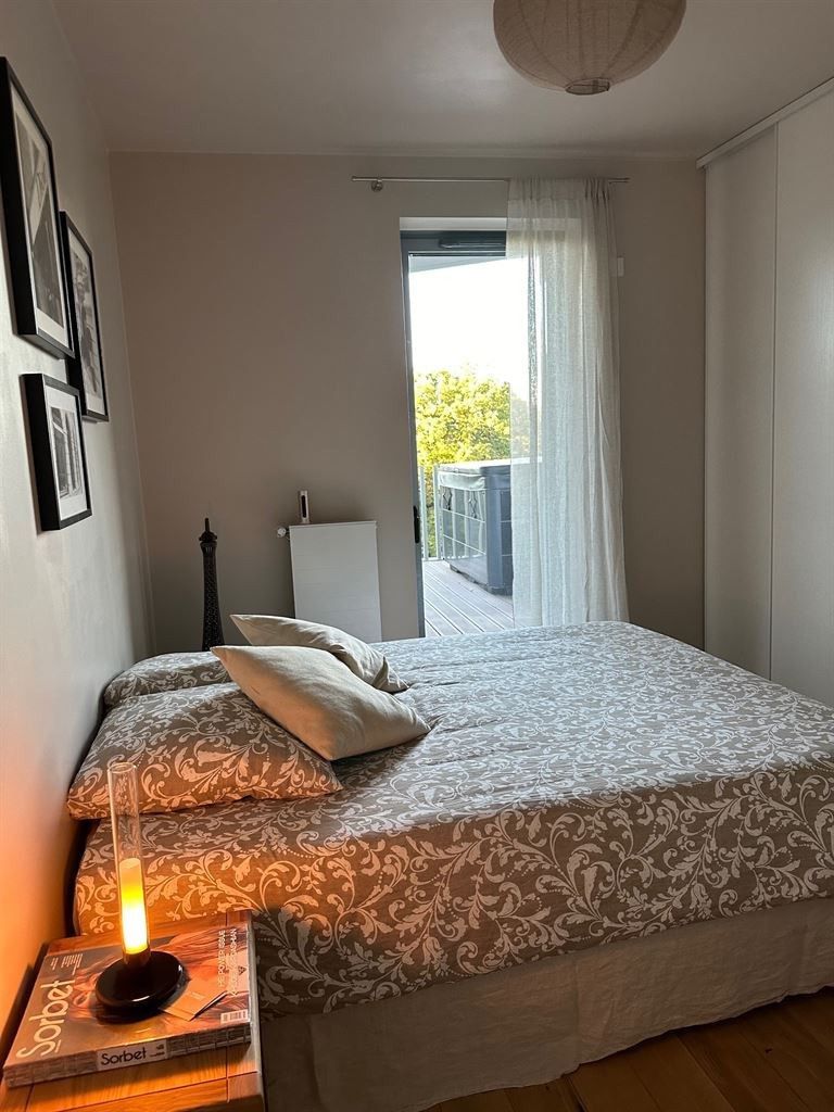 apartment 6 rooms for sale on Vélizy-Villacoublay (78140)