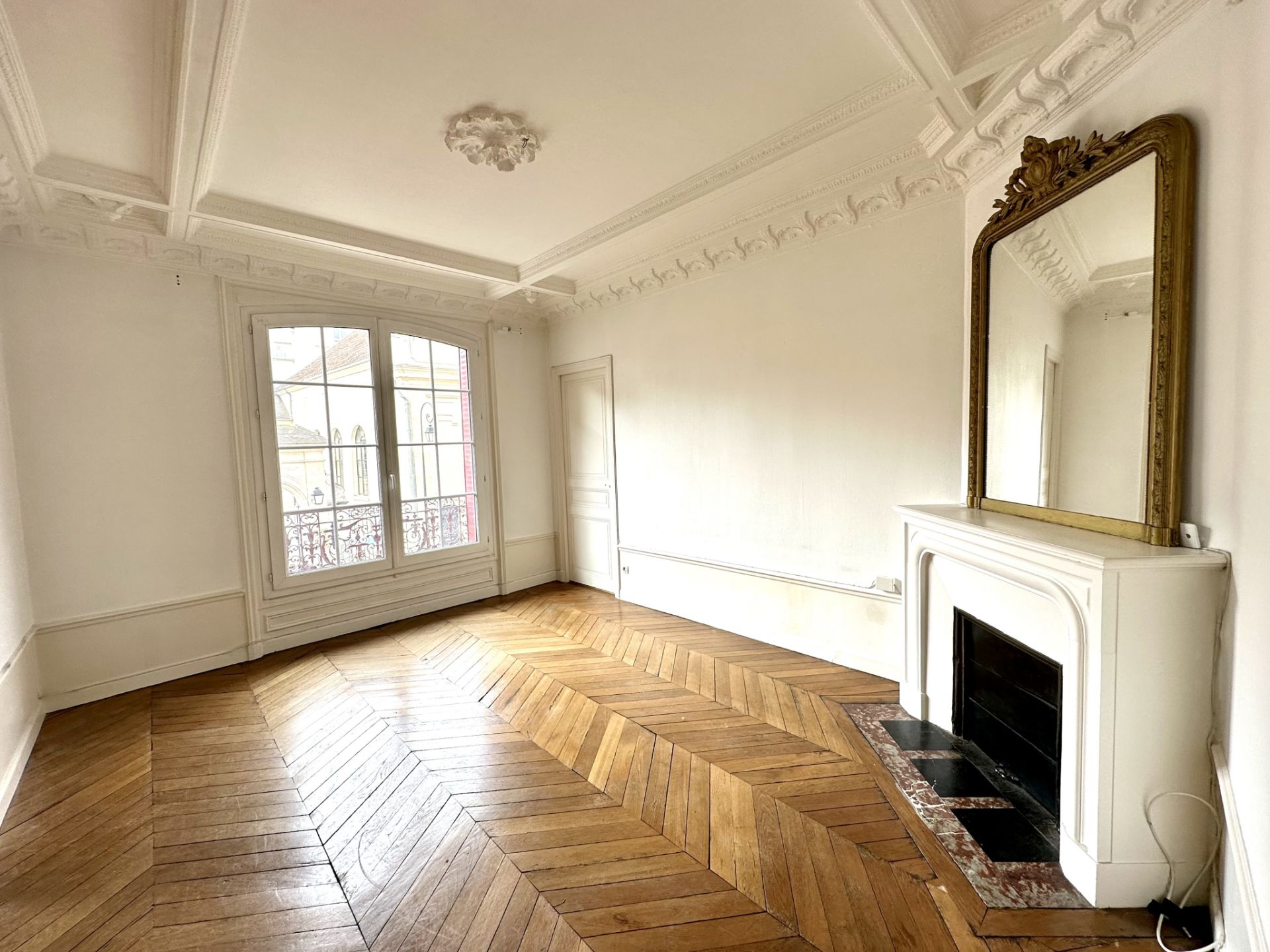 apartment 6 rooms for sale on Saint-Germain-en-Laye (78100)