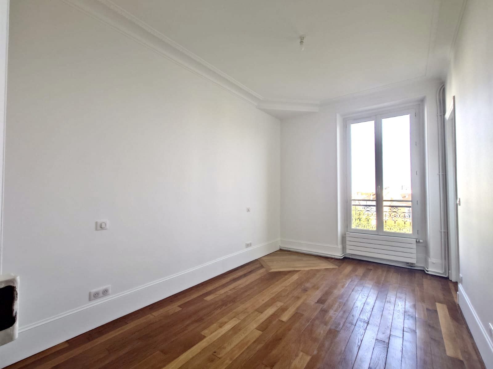 apartment 6 rooms for sale on Saint-Germain-en-Laye (78100)