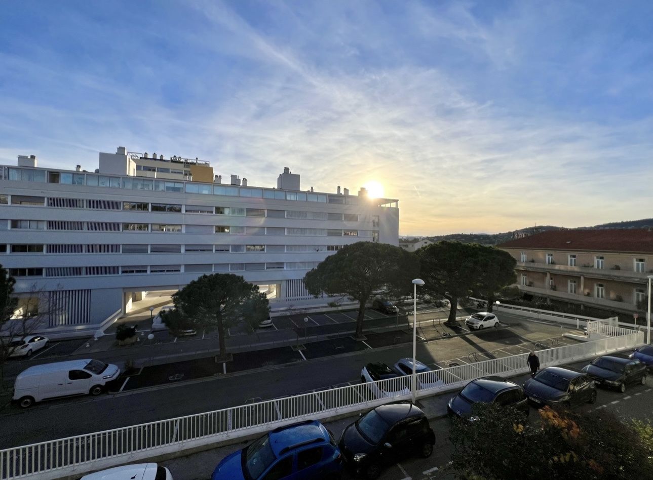 apartment 3 rooms for sale on Sainte-Maxime (83120)