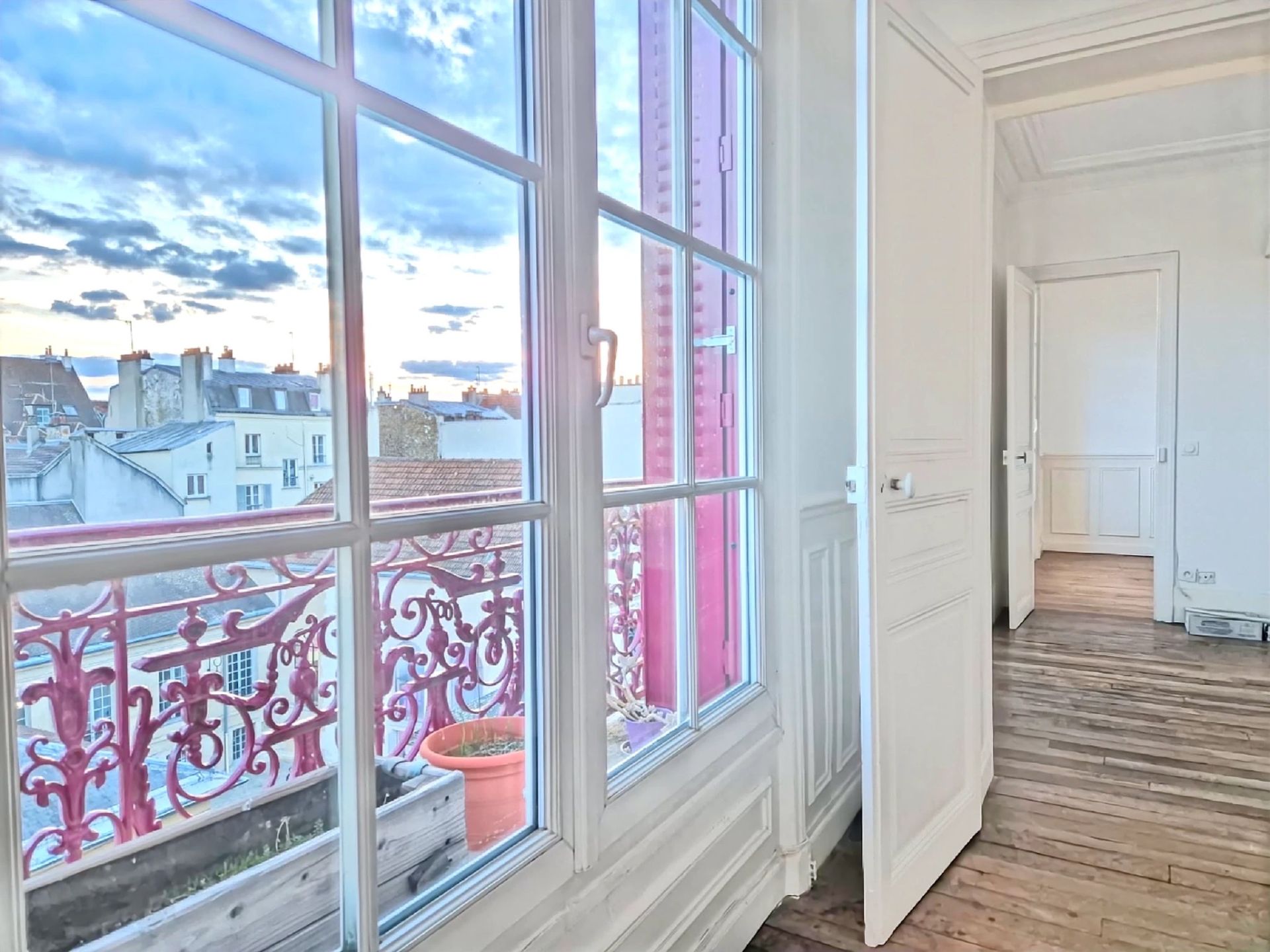 apartment 4 rooms for sale on Saint-Germain-en-Laye (78100)