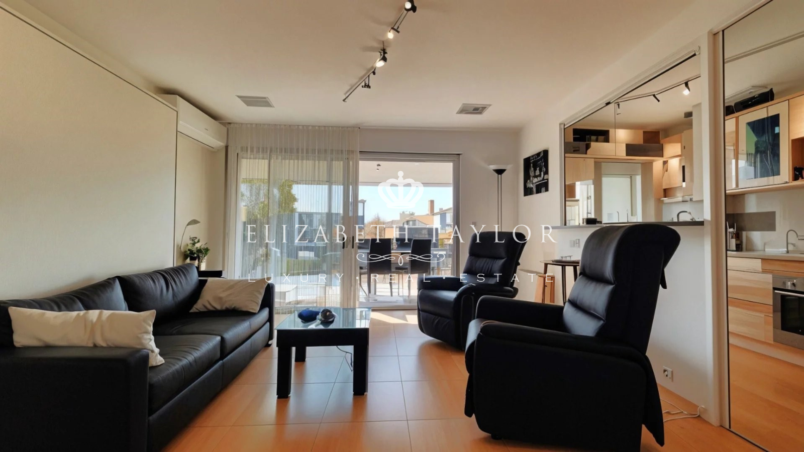 apartment 3 rooms for sale on Cannes (06400) - See details