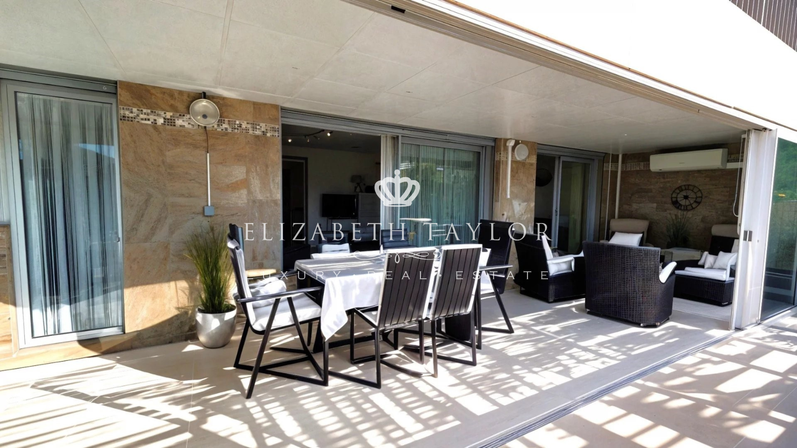 apartment 3 rooms for sale on Cannes (06400)