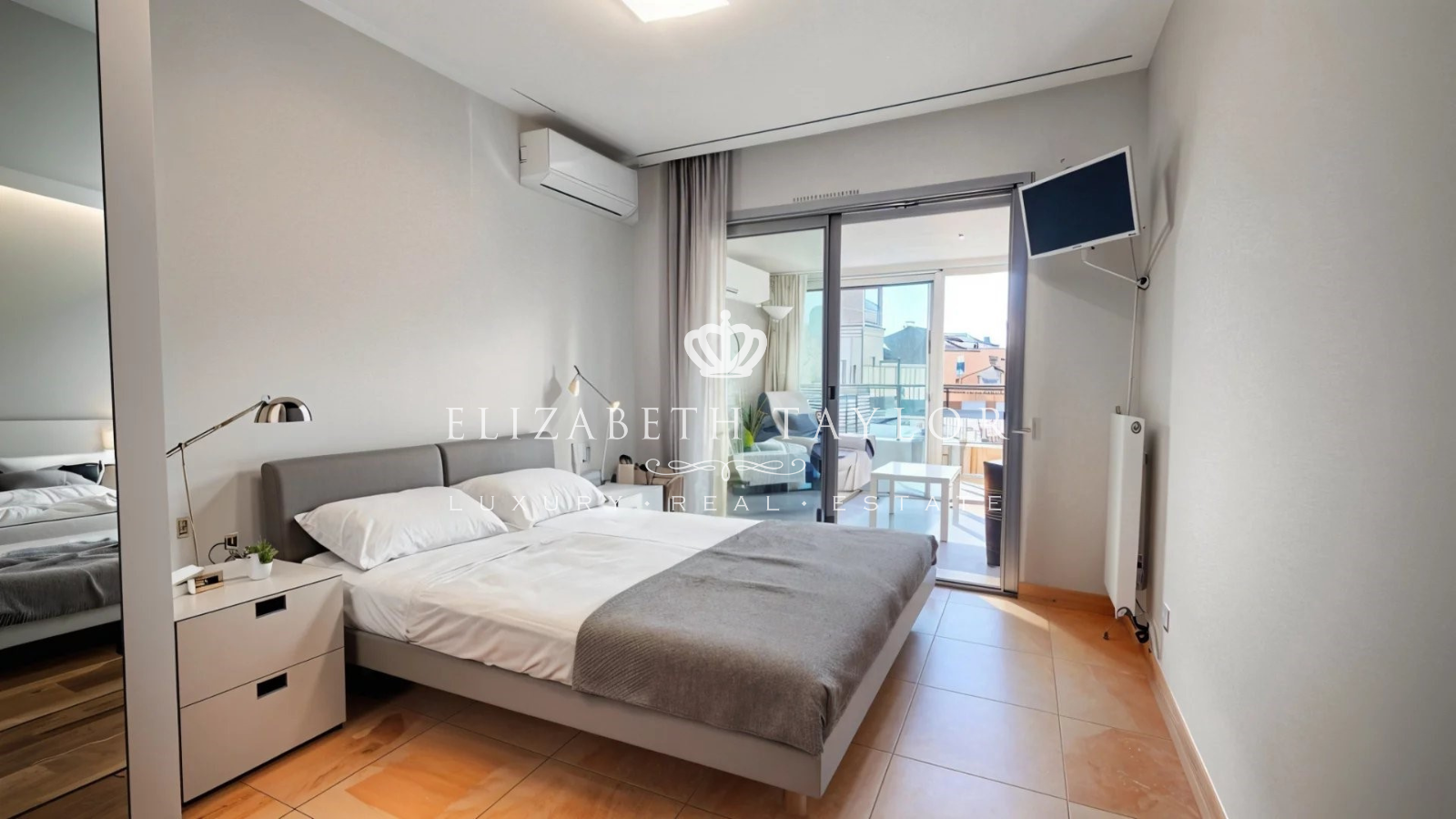 apartment 3 rooms for sale on Cannes (06400)