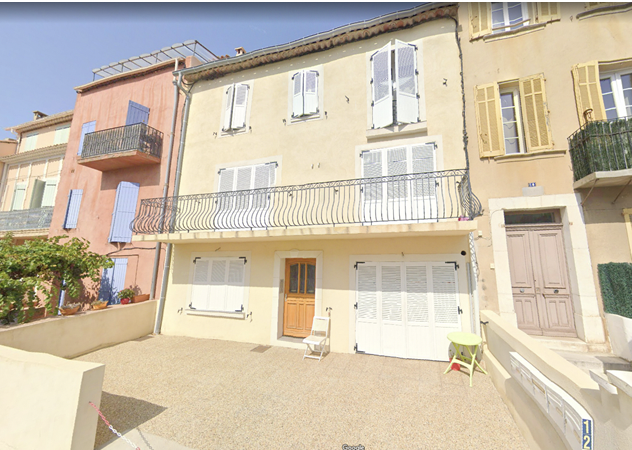 duplex 3 rooms for sale on Sainte-Maxime (83120)