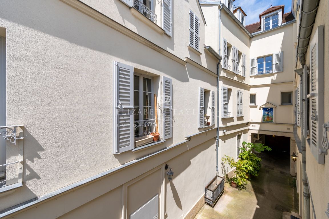 apartment 5 rooms for sale on Saint-Germain-en-Laye (78100) - See details